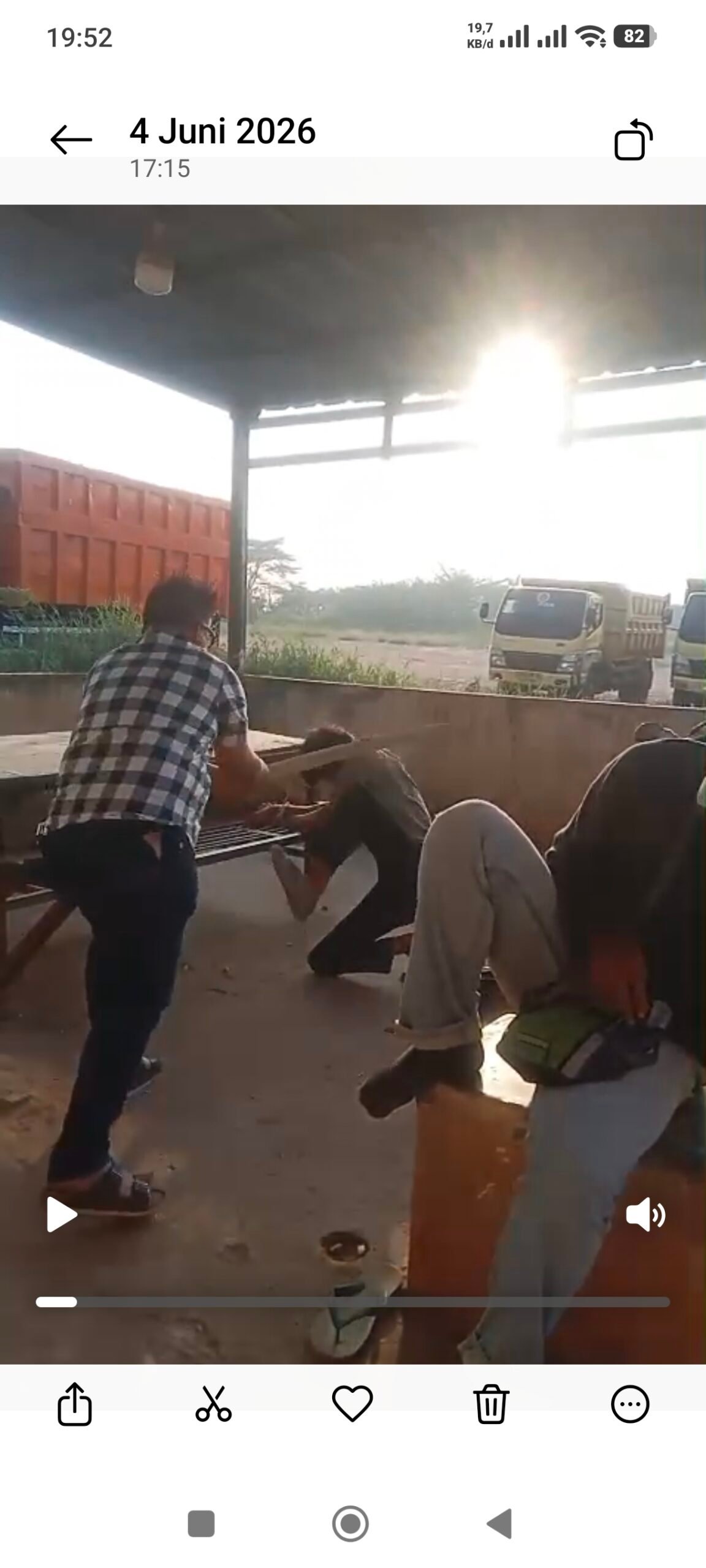 Viral, Pria menangis Minta Ampun diduga disiksa bos Galian C di palembang, JA98 Desak pelaku Ditangkap